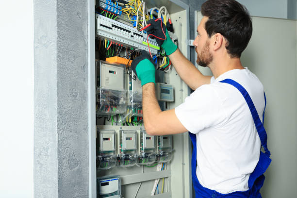 Best Local Electrician Companies  in Hurley, WI